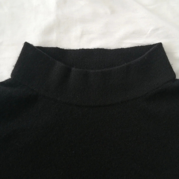 Vince 100% Cashmere Black Sweater Mini Dress with Mockneck and Ruched Front XS - Picture 10 of 17